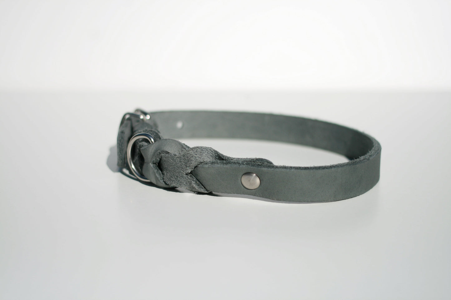 Hundewohl - Fat leather collar partially braided / stainless steel fittings