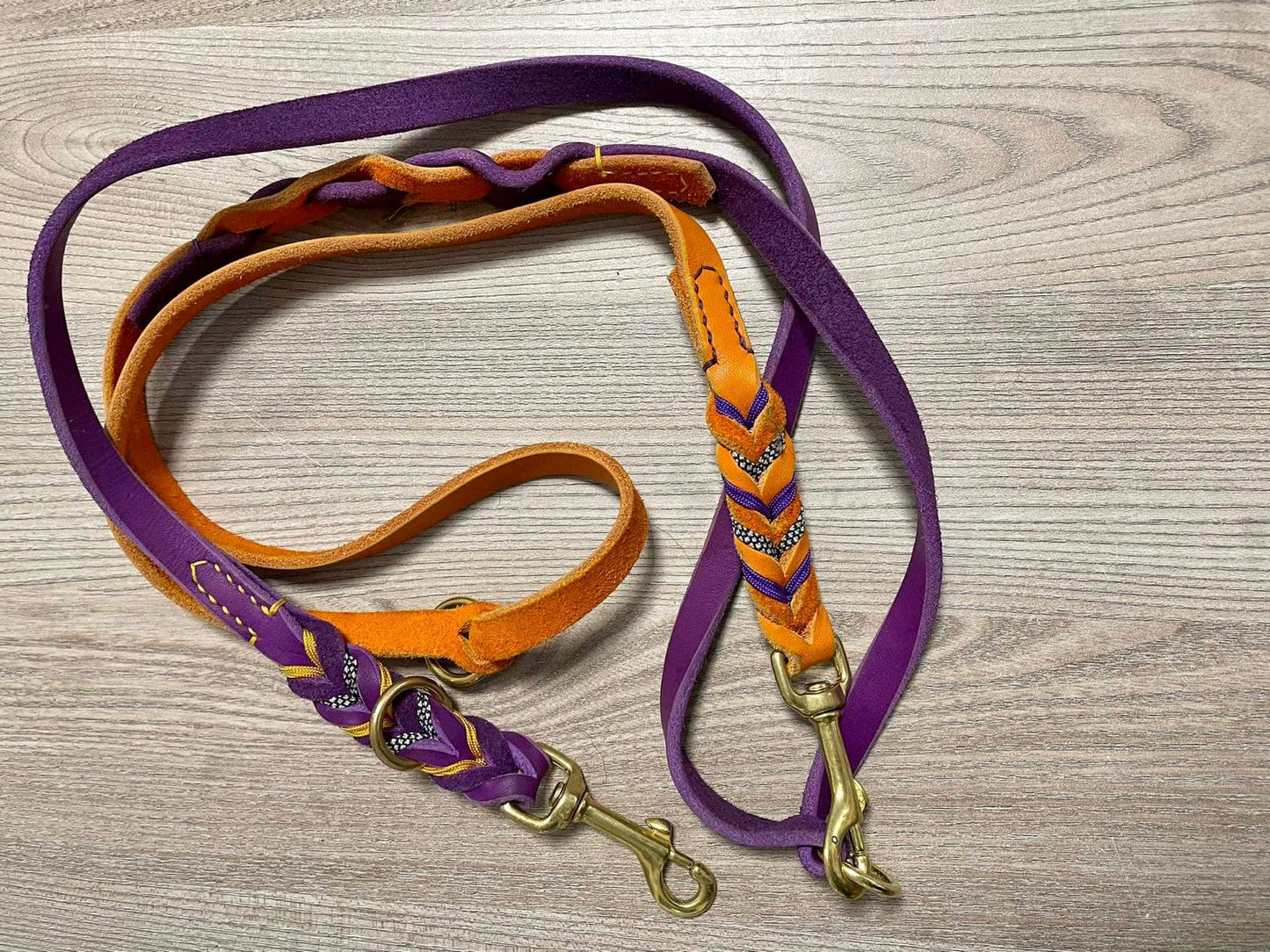 Dog welfare leather leash "summer vibes" 